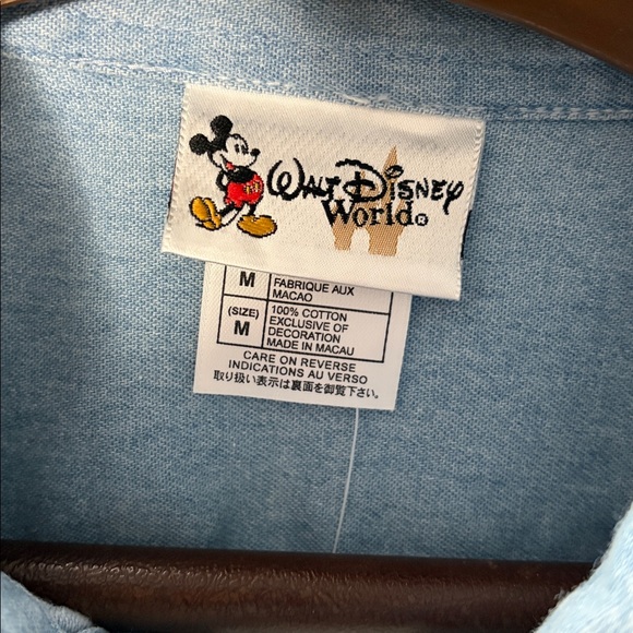 Walt Disney World Light Blue Men's Casual Button Down Shirt - M - NWT - Picture 3 of 4